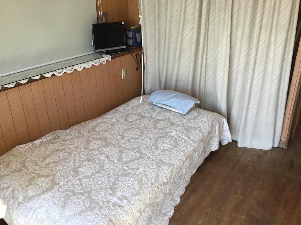 Hostel Minshuku Zabaru Ishigaki  Pokoj fotografie